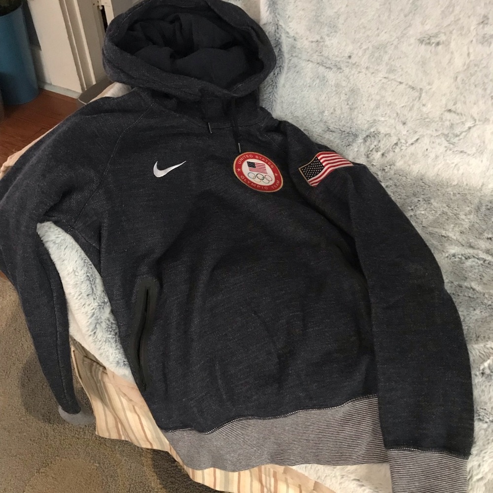 Nike Summer Olympic sweatshirt